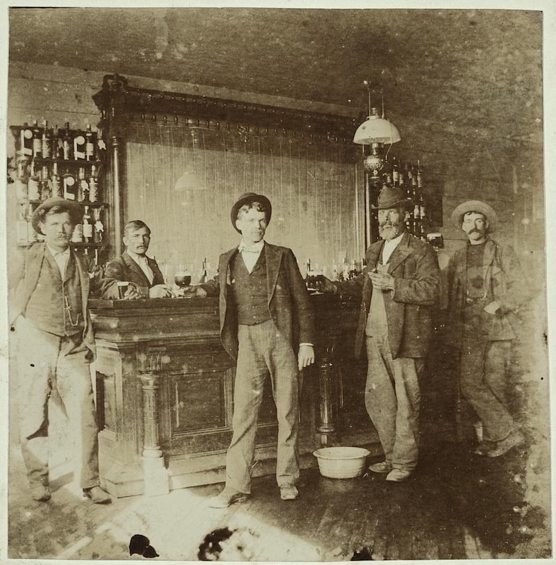 Men drinking in a saloon, Saint Paul, Minnesota