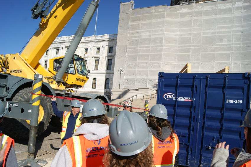 Tradeswomen lead tour of Capitol restoration project, October, 2015