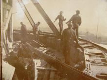 Minnesota State Capitol, Dome, Iron framework and iron workers, 1901